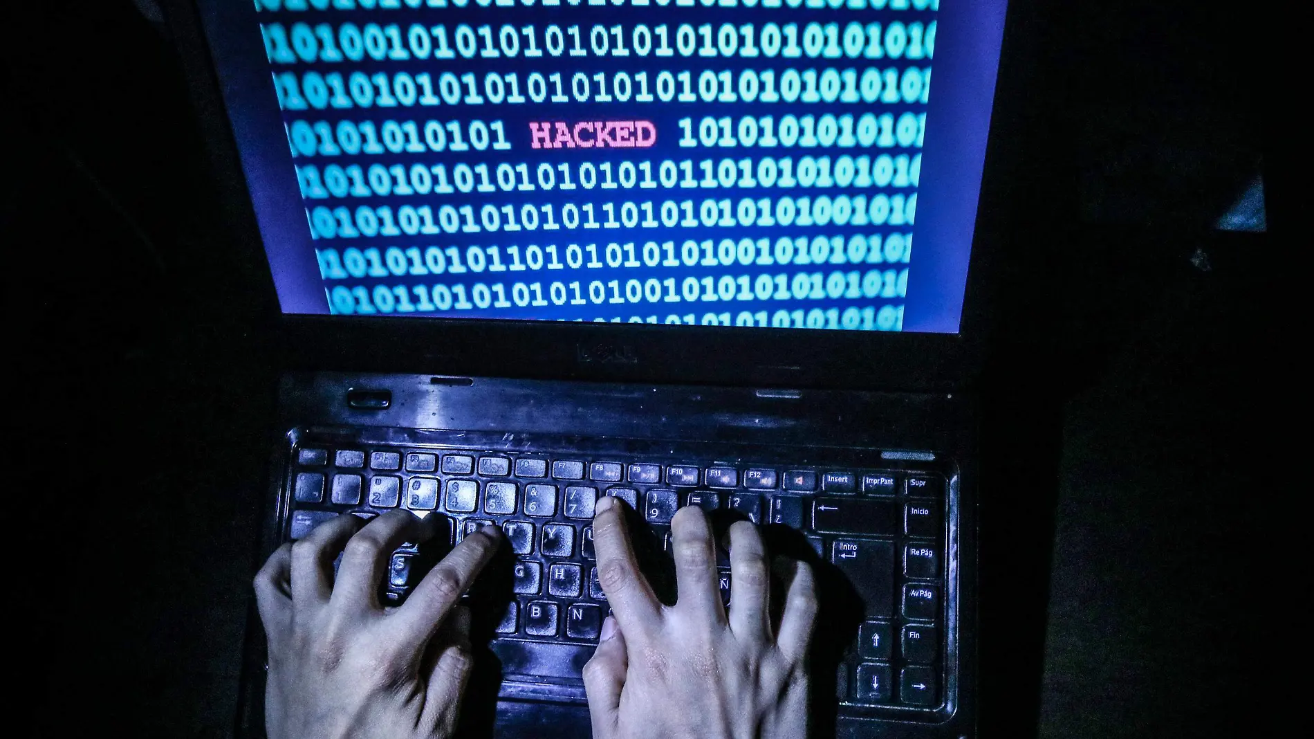 Ataque Cibernetico-Ciberataque-Hacker-Hackeo-Informatica-Computadora (11)